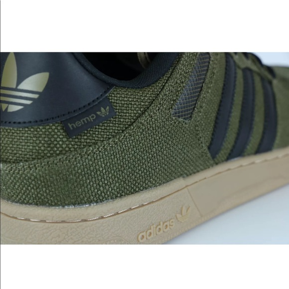 mens adidas bucktown athletic shoe